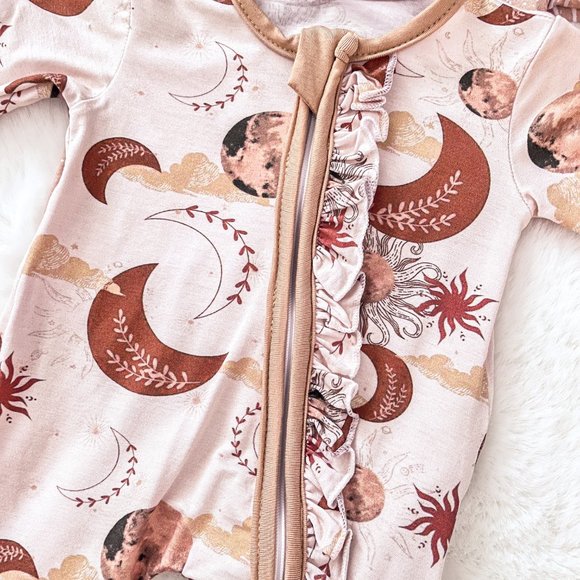 Infant Girls Boho Bamboo Sleepers/Rompers | 2 Way Zipper | Convertable Hands - Picture 4 of 4